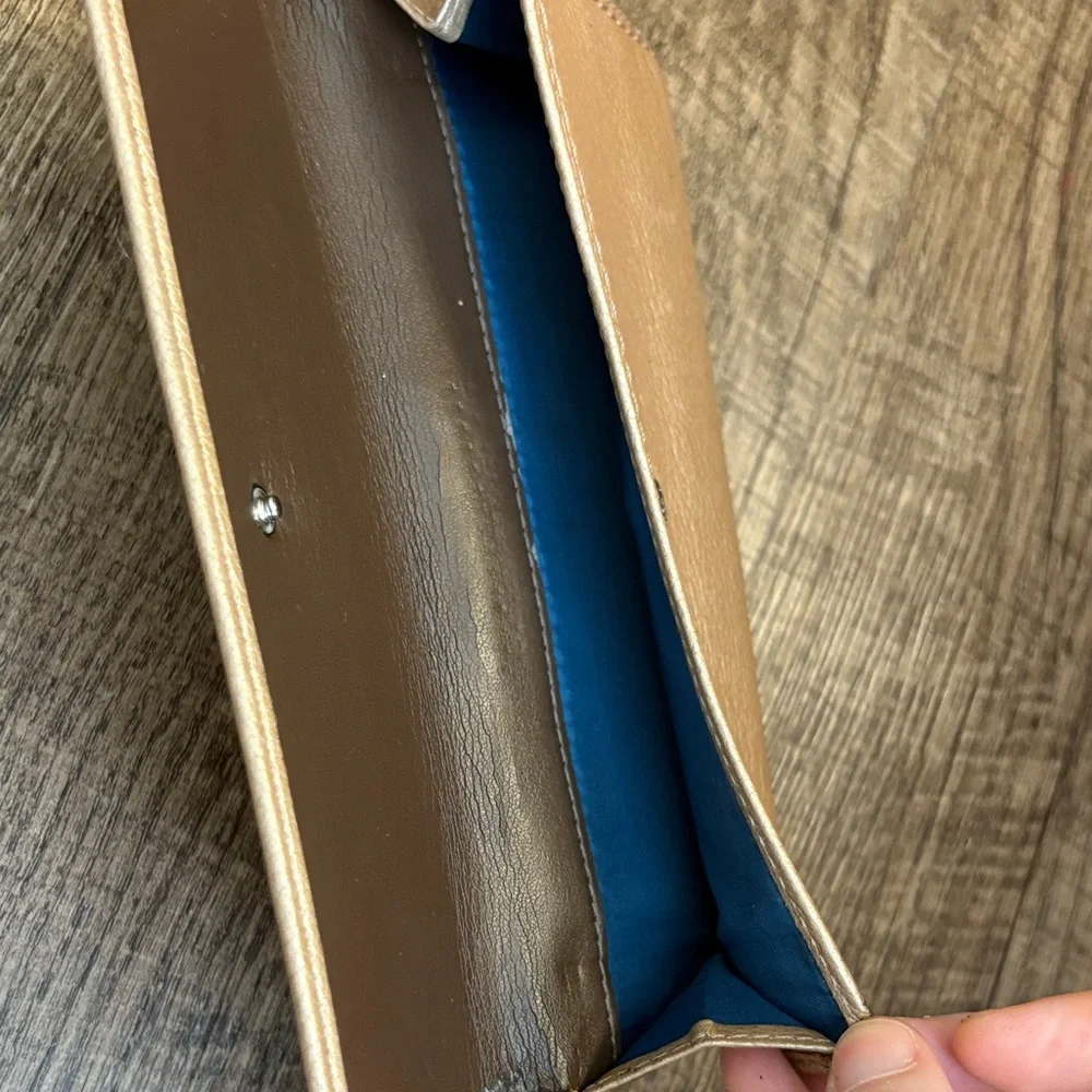 Coach Metallic Leather Tan Brown Kisslock Rehab Wallet clutch - Picture 8 of 8